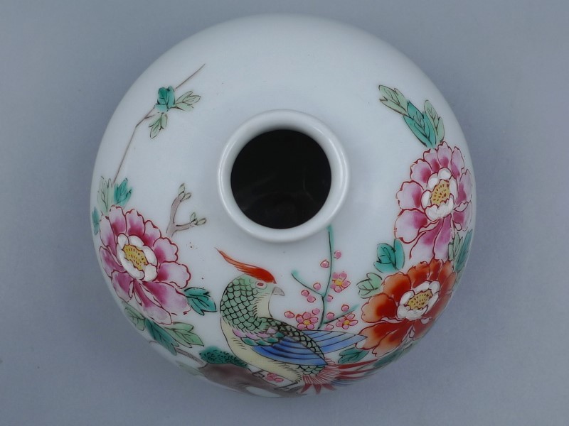 乾隆年製 粉彩 牡丹 鳳凰 小壺 花入 花瓶 中国古董 検 古美術骨董品 茶道具 煎茶道具 中国古玩台湾煎茶民藝美術品_画像7