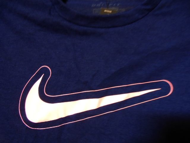 新品 NIKE ナイキ DRY トップス 160 女児用_画像4