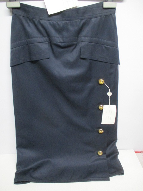 C716/新品 VALENTINO ヴァレンティノ サイズ40(L) 美ライン タイトスカート 紺 ネイビー 定価50000円