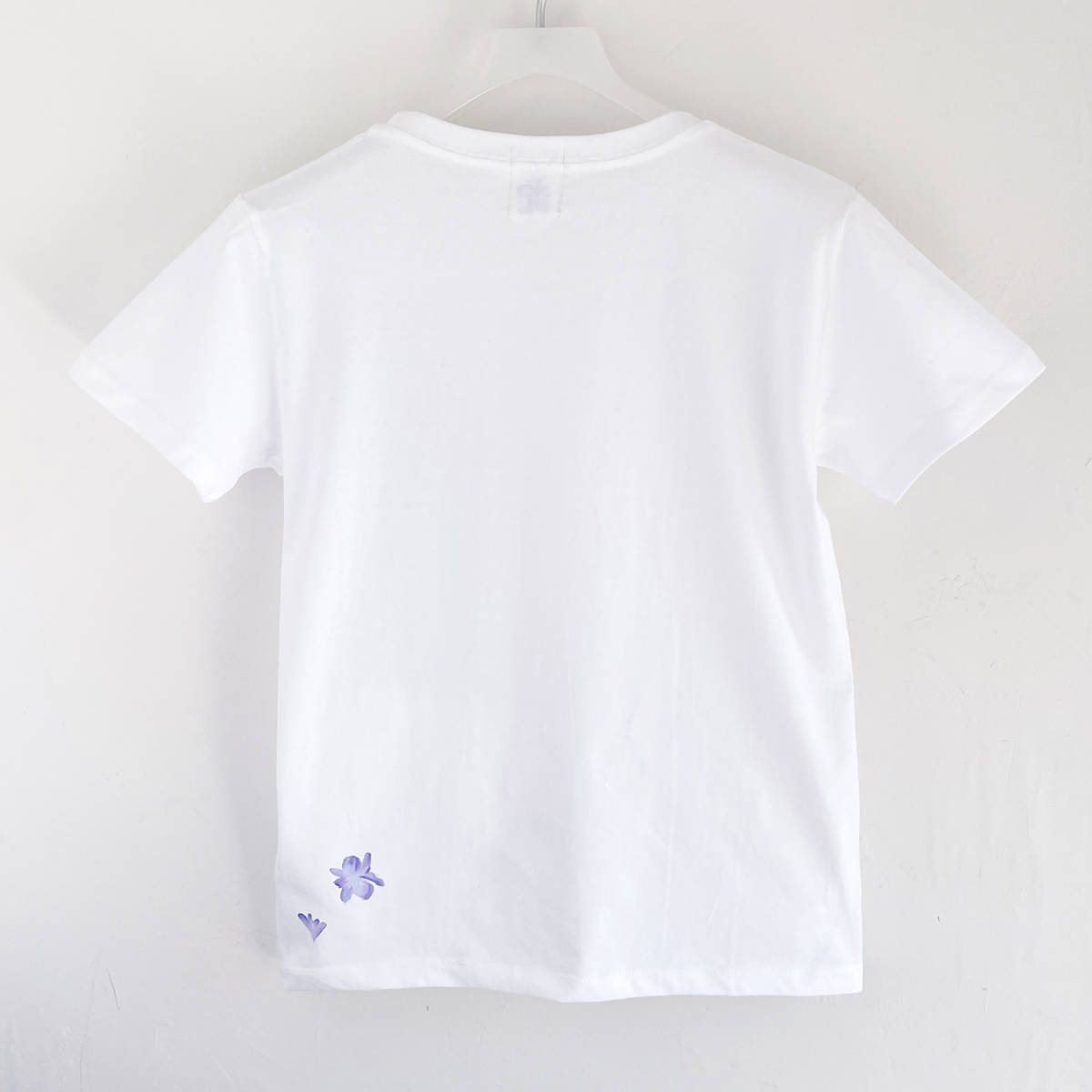 レディース Tシャツ Lサイズ 白 藤の花柄Tシャツ ハンドメイド 手描きTシャツ_画像2