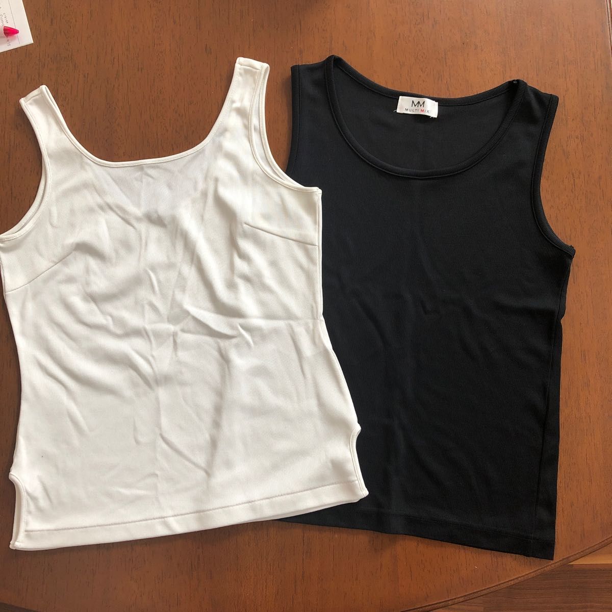 ロートレアモン&オンワード樫山 綺麗タンクトップ 2枚セット ジャケットインナー M ①
