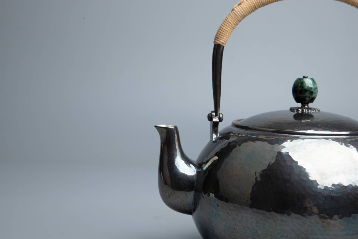 時代 純銀製 北村静香造 藤手 口打出湯沸 工芸品 古美術品 銀瓶 煎茶道具