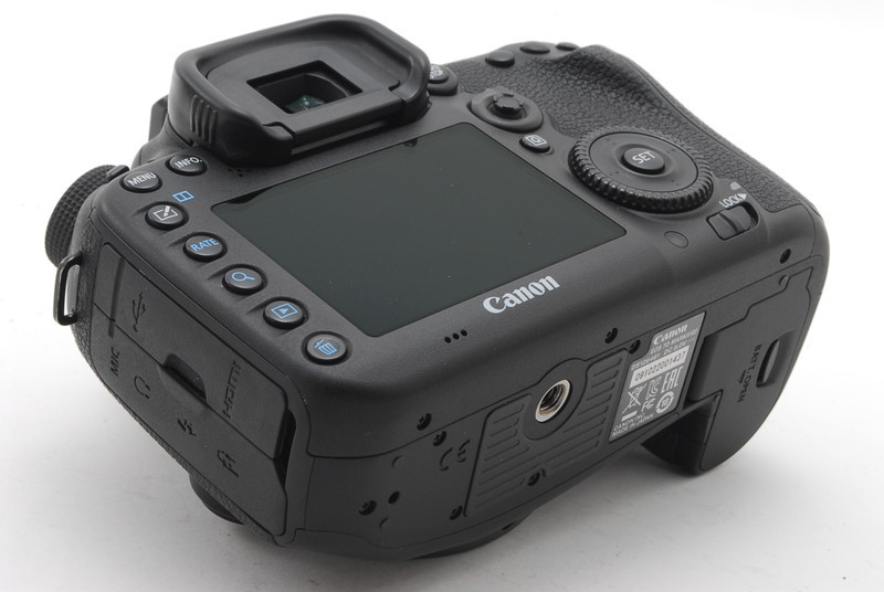 □ 美品 □ キャノン Canon EOS 7D Mark Ⅱ/ Mark ii ボディ #35995