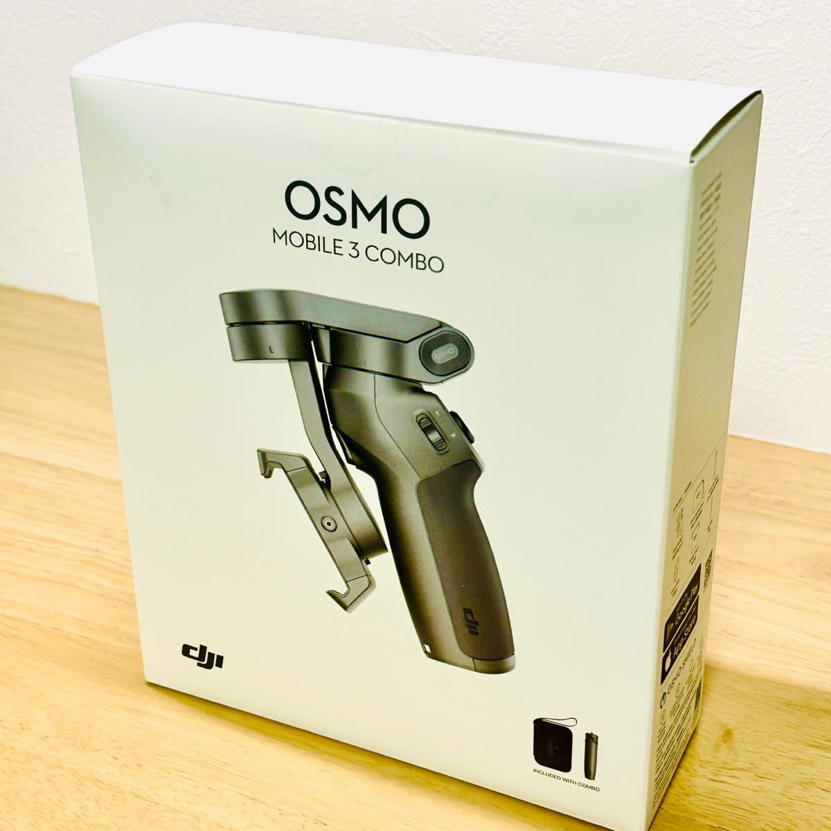 【1円スタート：ほぼ未使用】DJI Osmo Mobile 3 コンボ 3軸 ジンバル スタビライザー_画像1