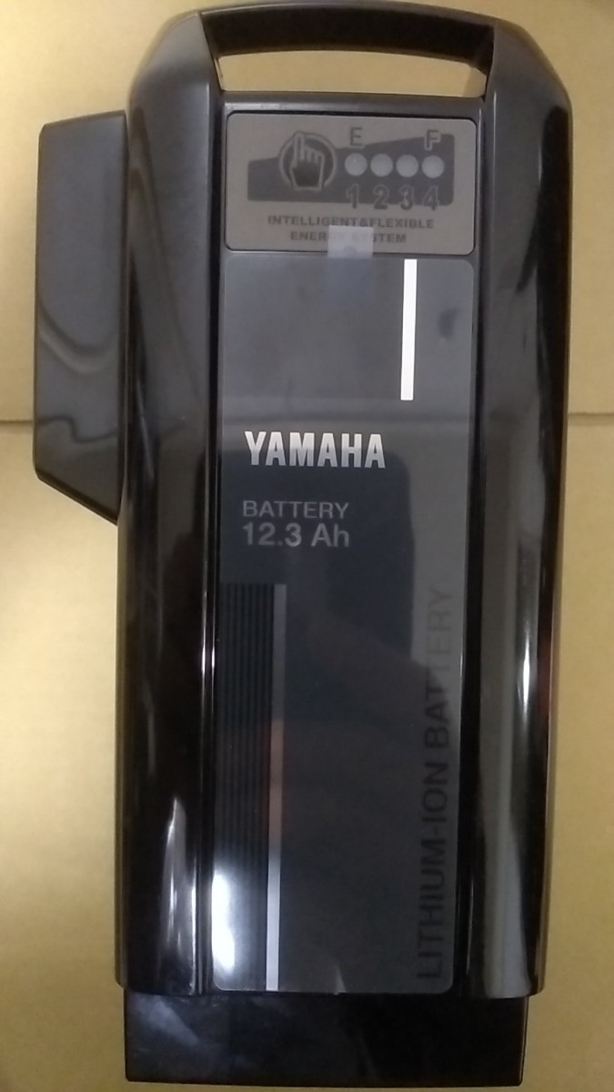 即日発送】 ヤマハ電動自転車バッテリー白X0T-82110-02 12.3Ah 4台