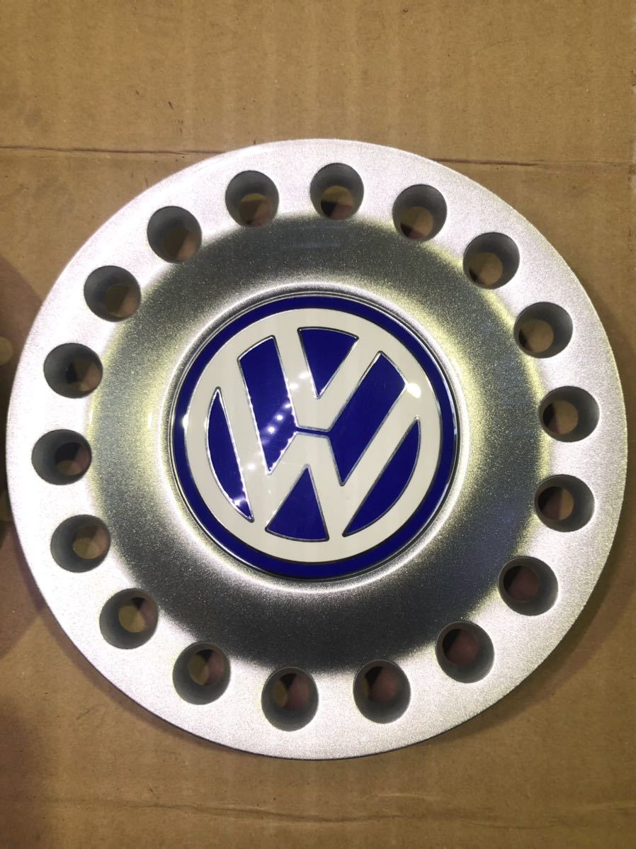 VW ニュービートル（9C）純正品 ホイールセンターキャップ 2個セット 1C0601149DGTT 【新品・未使用】【匿名配送】_画像2