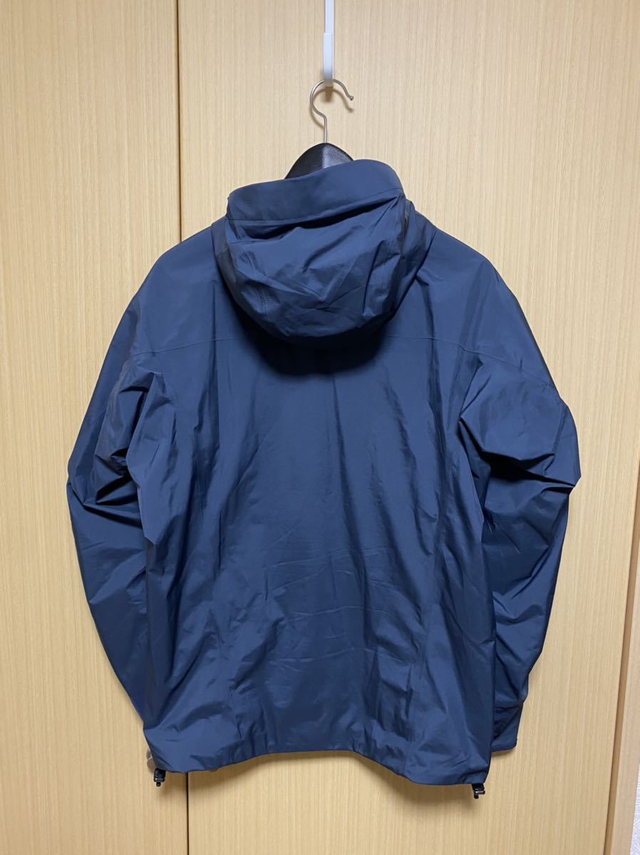 人気の旧モデル ARC''TERYX Solano Hoody Navy アークテリクス 人気の旧モデル ARC''TERYX Solano Hoody Navy アークテリクス