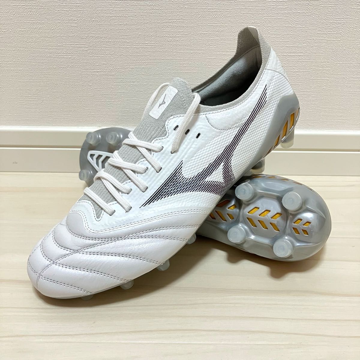 新品 MIZUNO ミズノ モレリアネオ3β エリート シャイニングカラー 26