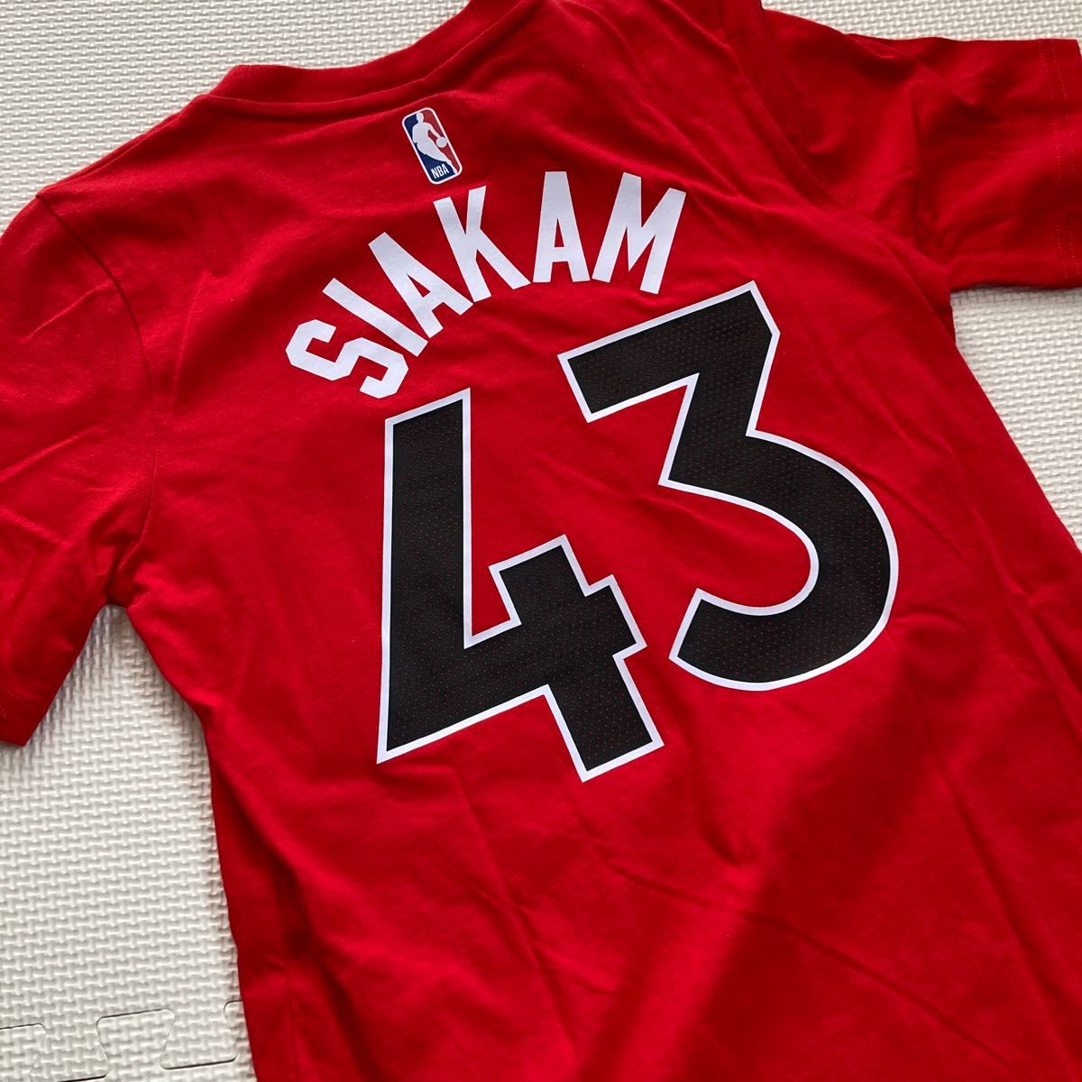 ナイキ　NBA ラプターズ パスカル シアカム Tシャツ　150 バスケット ユニフォーム