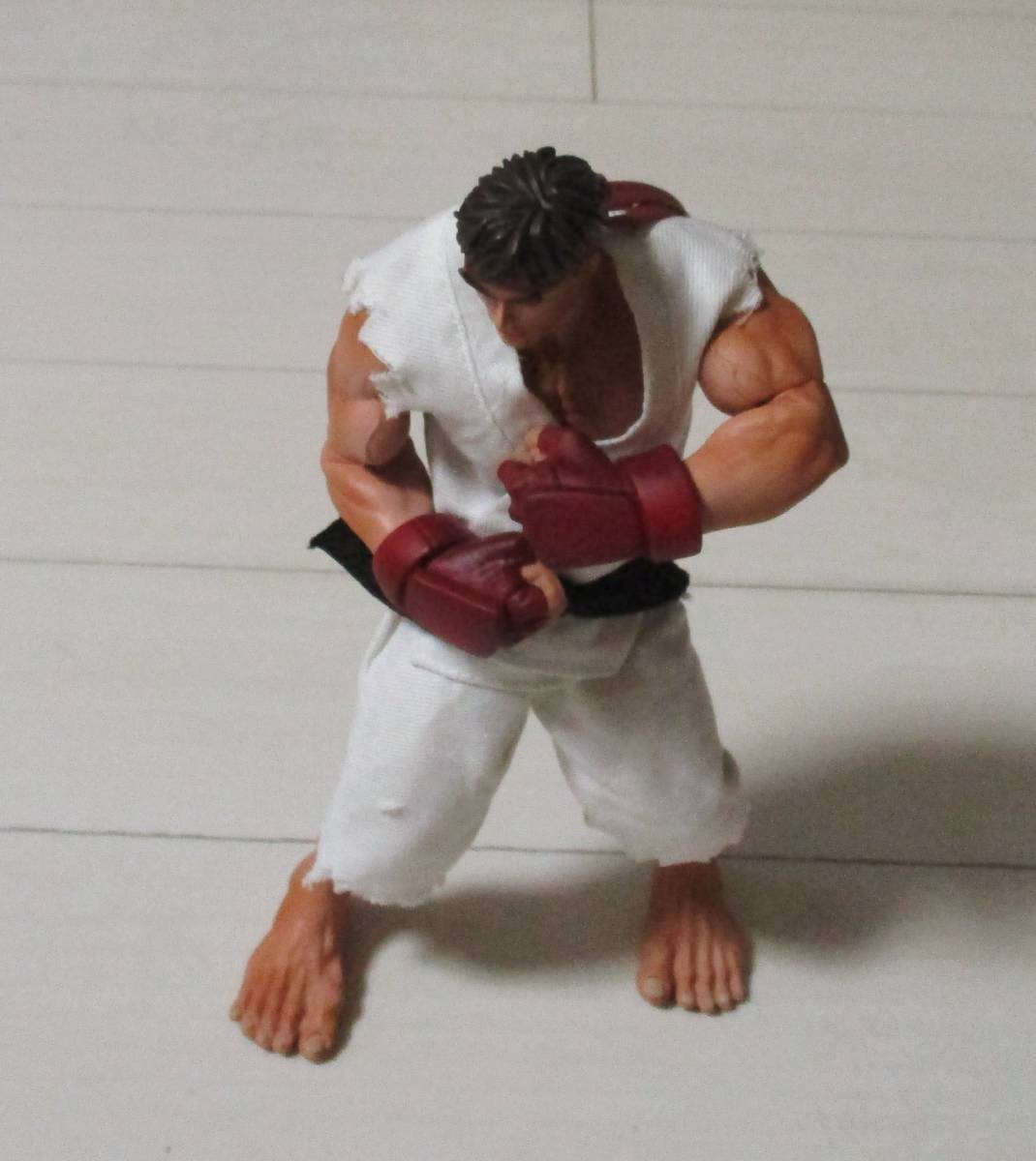 * rare out of print *SOTA Street Fighter ryuu*Street Fighter RYU* action figure 