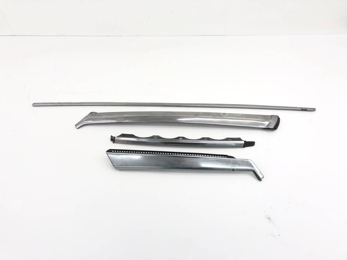 _b126946 トヨタ クレスタ スーパールーセント GX51 サイド モール 右 RH 62951-22070 MX51 GX61 MX61_画像1