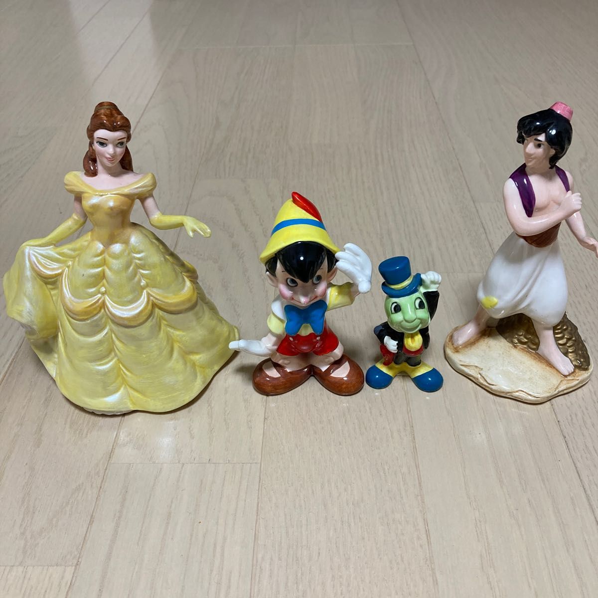 ディズニー 陶器 置物 美女と野獣 ピノキオ アラジン|Yahoo!フリマ