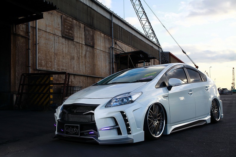 TOYOTA ZVW3# PRIUS ★トヨタ 30プリウス サイドステップ ★ブラックパール★_画像6