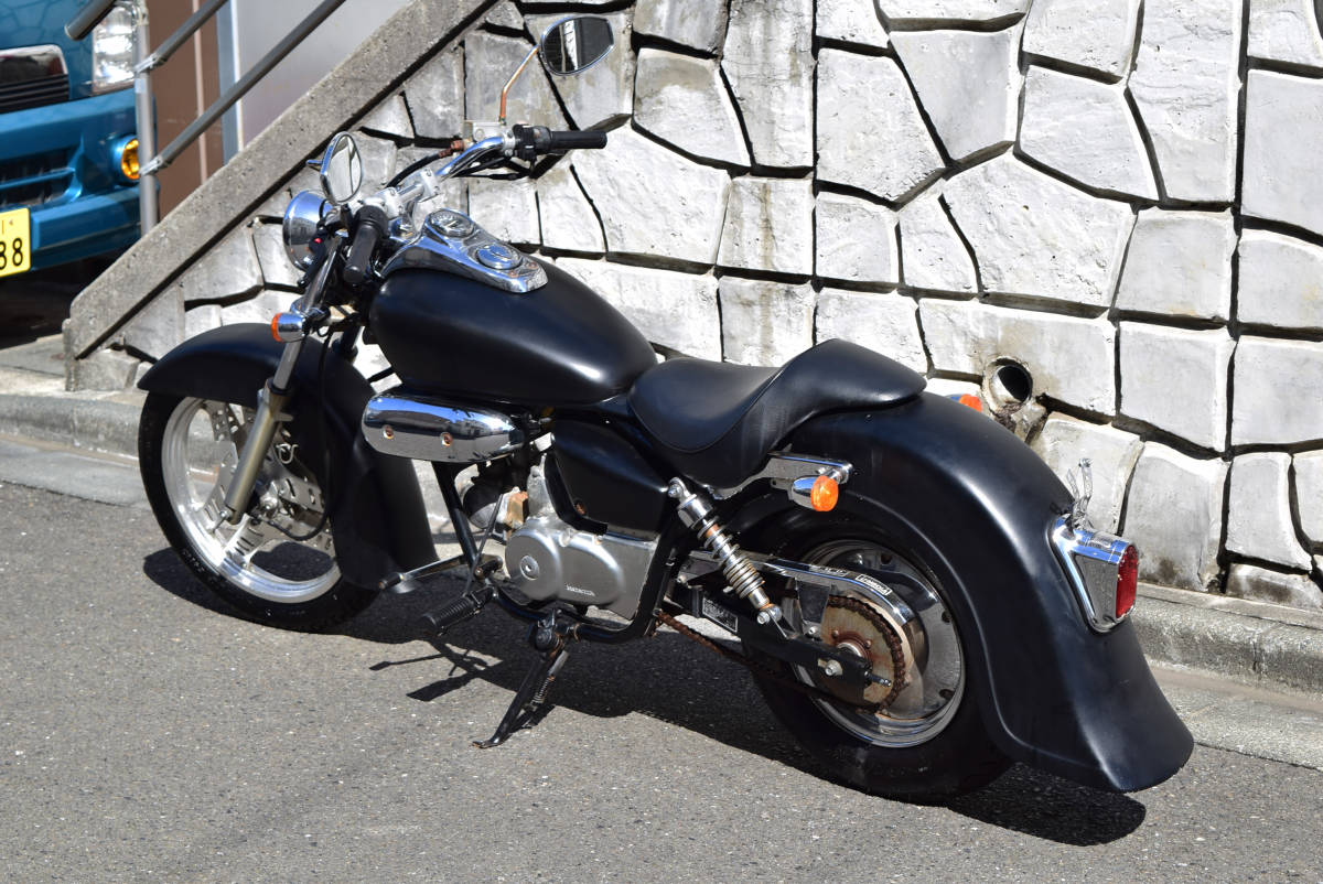 ☆後期☆】ホンダ マグナ 50 マグナフィフティ エスカルゴ 漢のマット