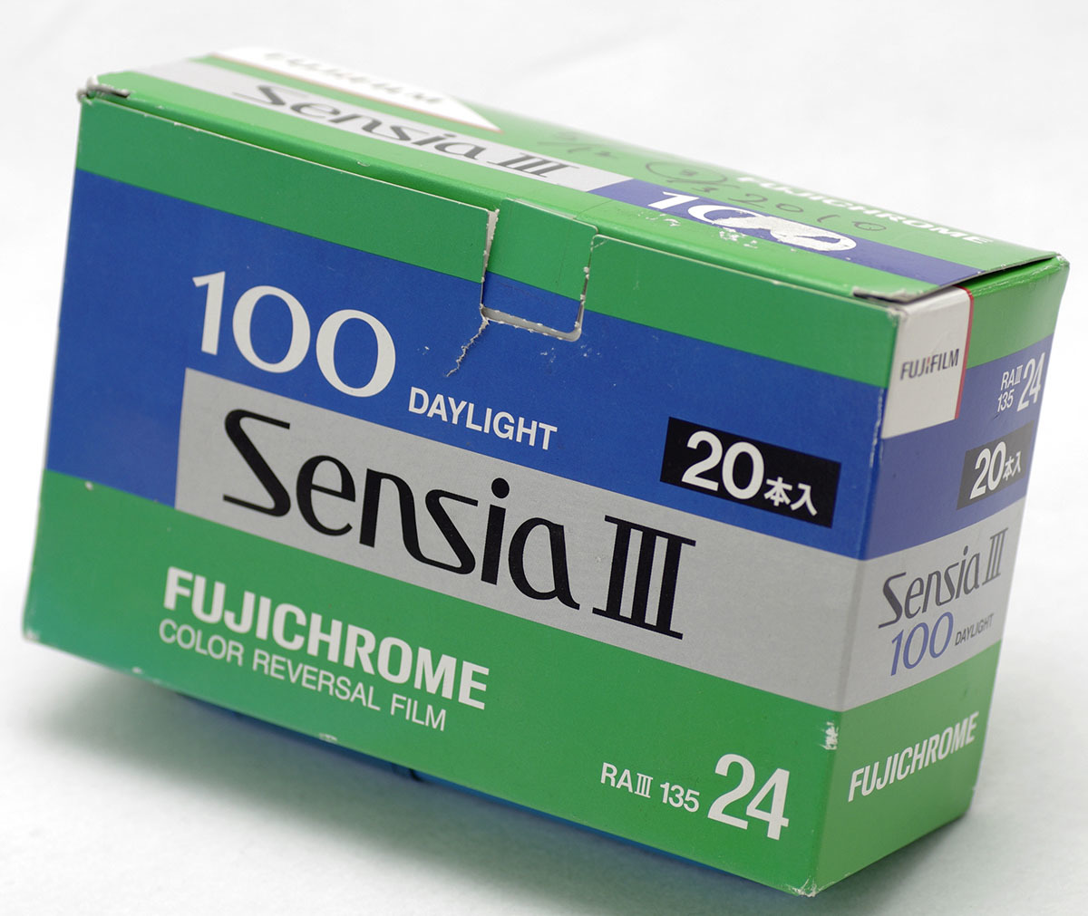 富士フイルムSENSIA III 135-36/有効期限2012-5/箱20本入 NEW www