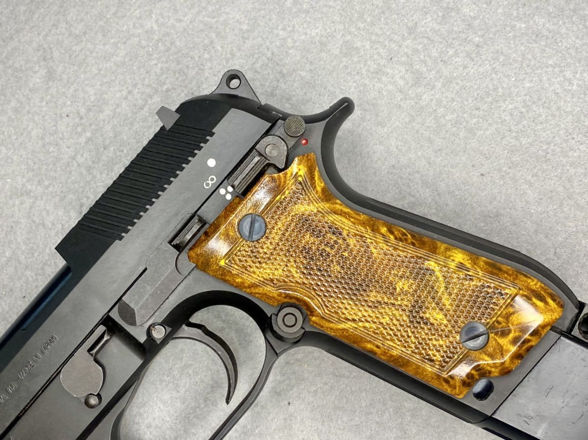 動作快調 美品 KSC M93R HW セミ/フルオート/3点バースト ガス 動作快調 美品 KSC M93R HW セミ/フルオート/3点バースト ガス