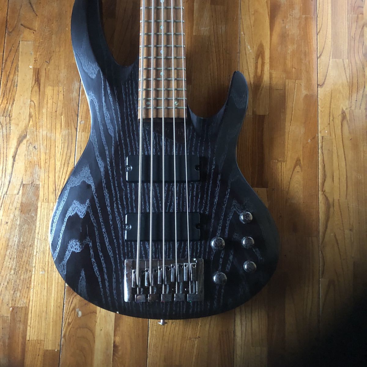 ltd esp b-335 ギター　ベース　エレキ_画像1