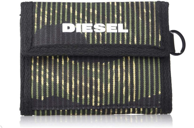 定番人気! DIESEL カモフラージュ 財布 ディーゼル CAMOUFLAGE H2979 X06473/P2893 YOSHI WALLET 二つ折り財布(小銭入れあり) 定番人気! DIESEL カモフラージュ 財布 ディーゼル CAMOUFLAGE H2979 X06473/P2893 YOSHI WALLET 二つ折り財布(小銭入れあり)