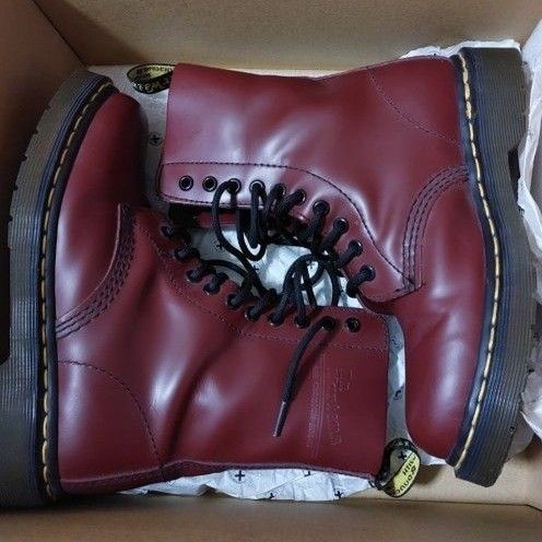 ドクターマーチン Dr.Martens 10ホール UK3 ブーツ チェリーレッド