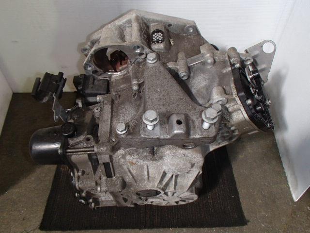 VW ゴルフ DBA-AUCJZ オートマチックミッションASSY_画像4