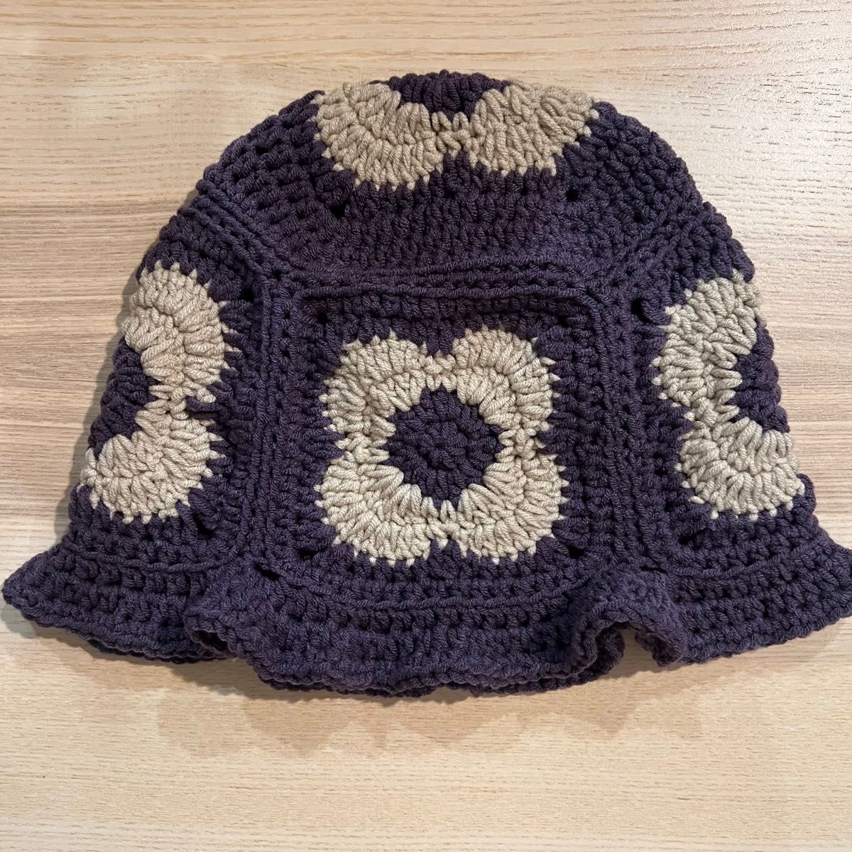 クロシェハット crochet hat フラワーモチーフ グラニースクエア