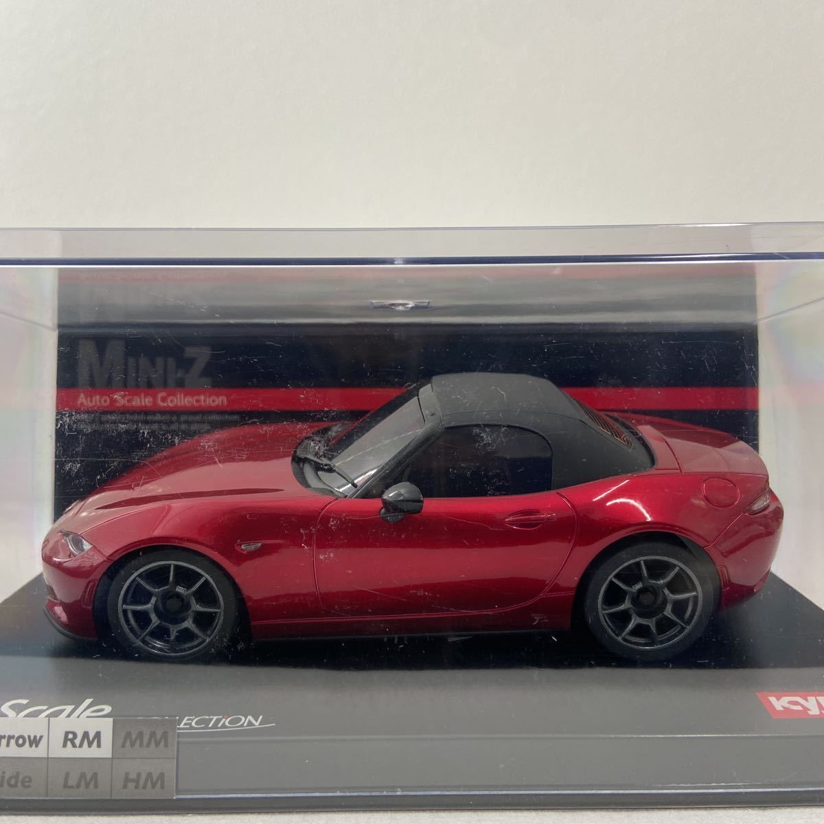 Bibian 比比昂 - 京商 MINI-Z MAZDA Roadster ソウルレッド Bibian 比比昂 - 京商 MINI-Z MAZDA Roadster ソウルレッド