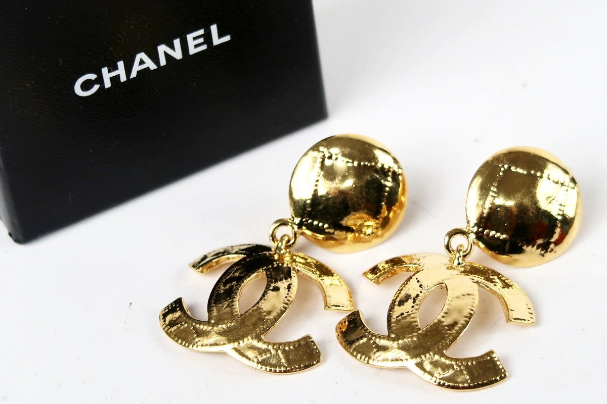 【超美品】CHANEL シャネル ヴィンテージ ココマーク スイングイヤリング 94P刻 ブランドアクセサリー 小物 レディース【NW7】