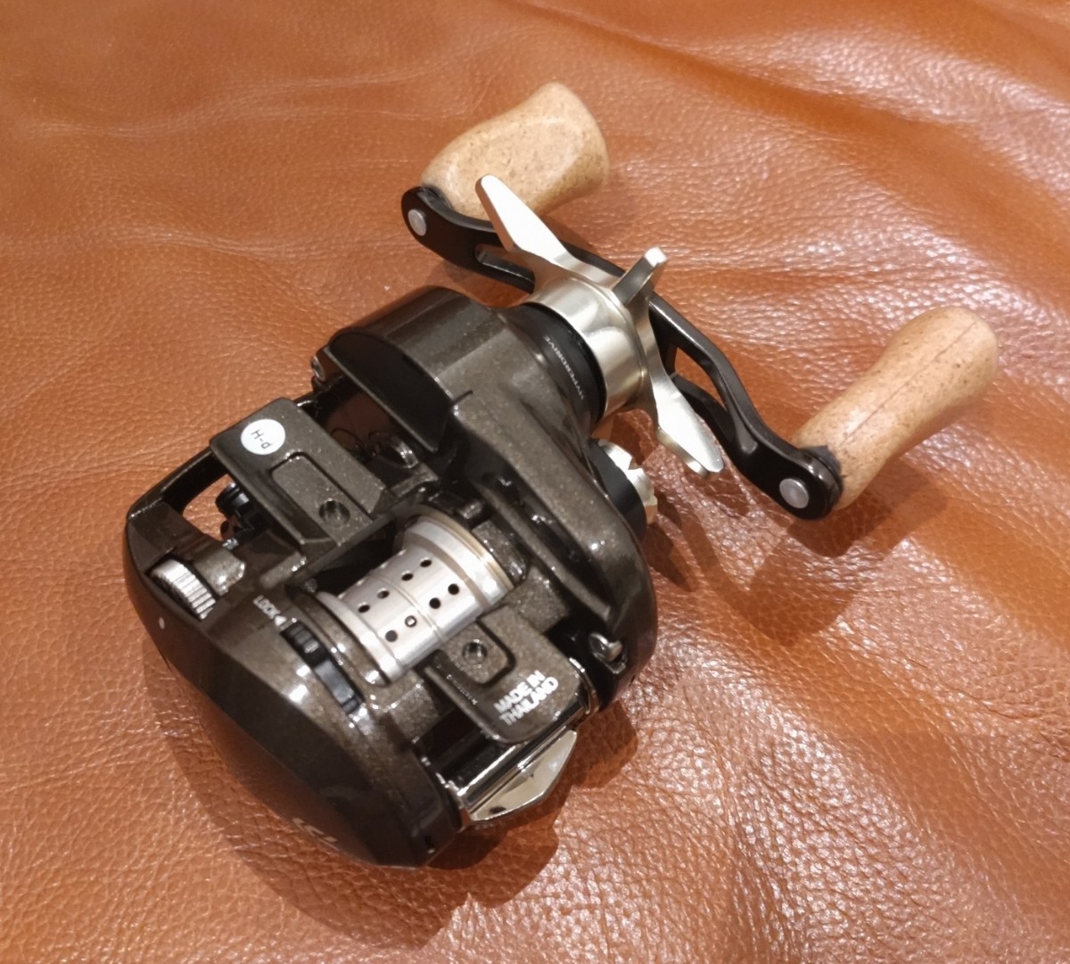 DAIWA ダイワ シルバークリーク AIR TW エア ストリームカスタム 8.5L