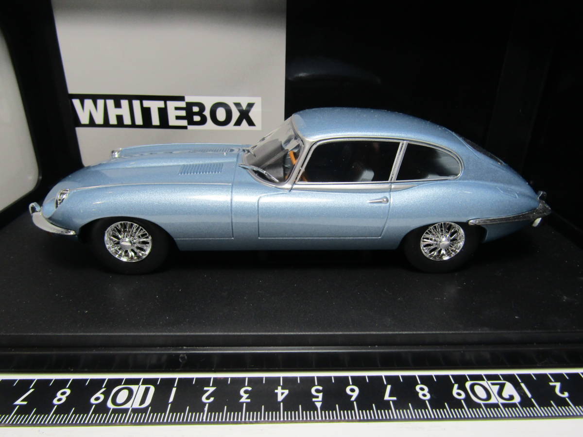 Jaguar E-Type 1/24 ジャガー Eタイプ クーペ GB シリーズ2 4.2リットル 英国名車 ブルーメタWHITE BOX Germany Made in bangladesh 美品_画像3