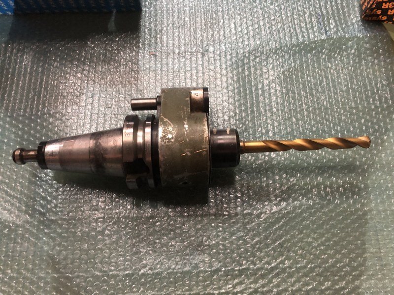 TG230030 NIKKEN/日研 オイルホールホルダ BT50-SLO32-150 TG230030 NIKKEN/日研 オイルホールホルダ BT50-SLO32-150