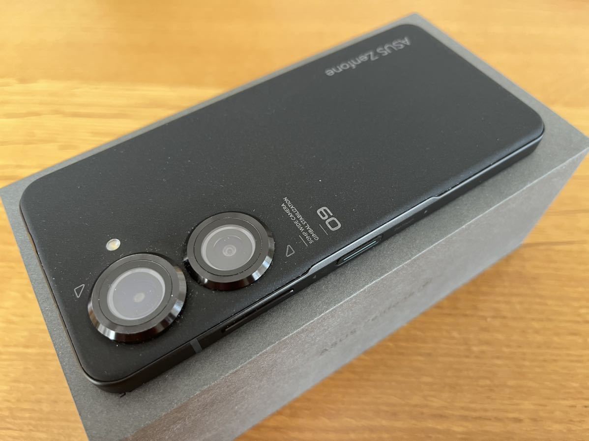 美品 ケース・フィルム付】国内版ASUS Zenfone 9 8GB 128GB ブラック