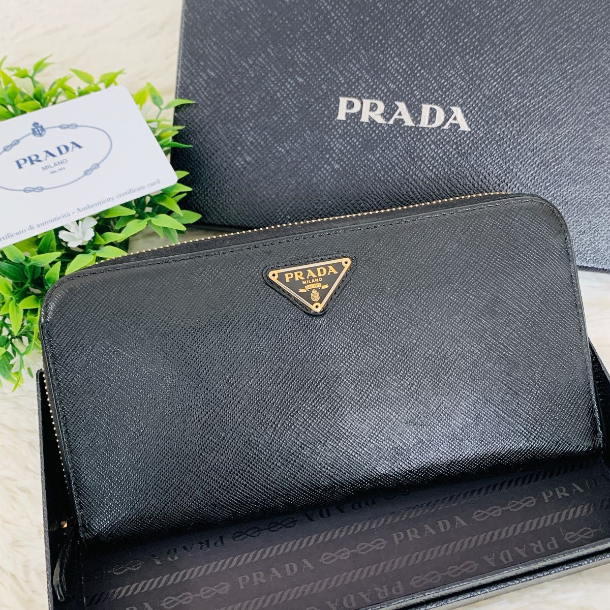 大人気新作 PRADA - PRADA/リボン/ラウンドファスナー/長財布の通販 by