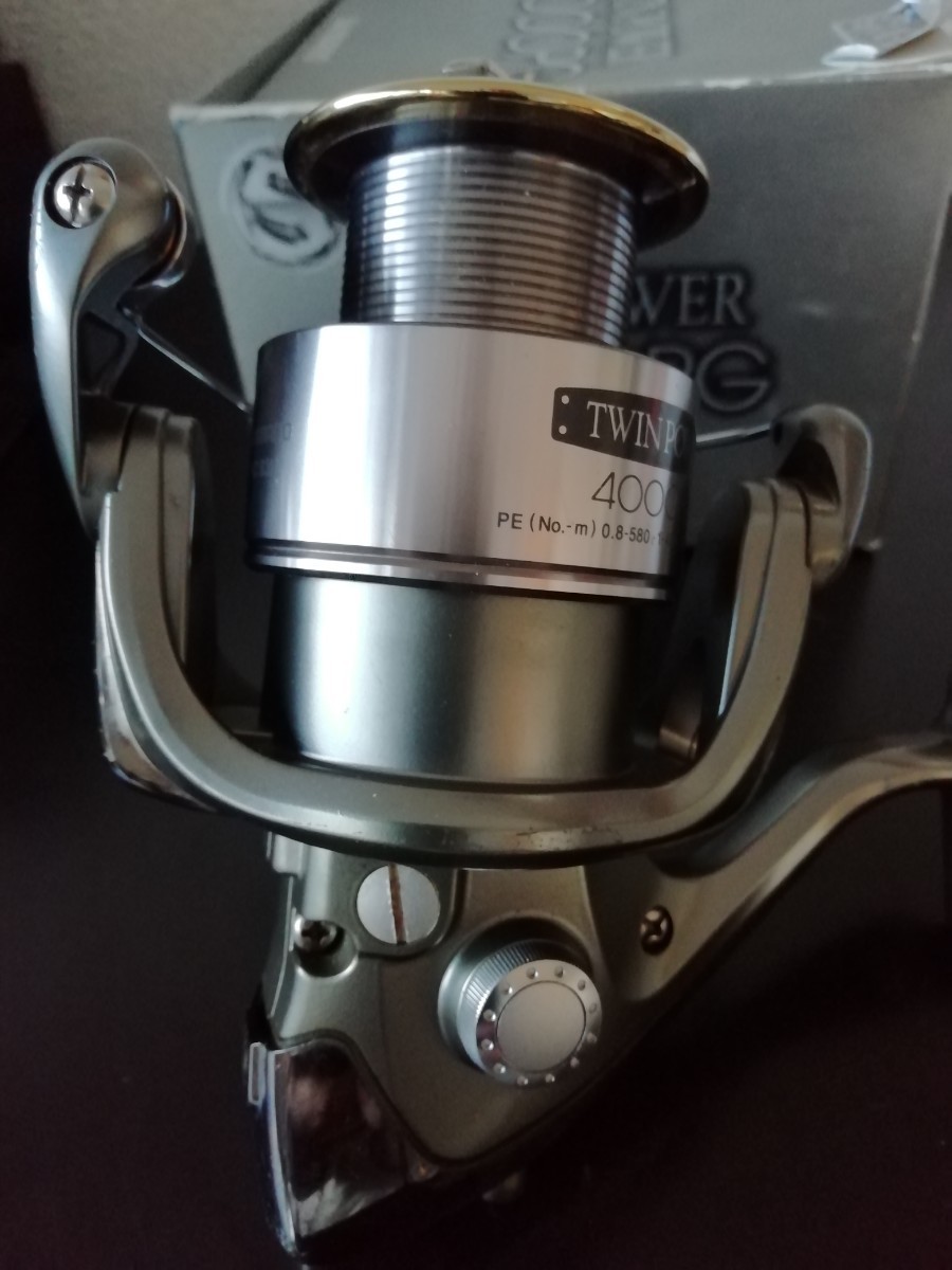 7000円 人気番手 SHIMANO 02ツインパワー4000PG パワーギア 7000円 人気番手 SHIMANO 02ツインパワー4000PG パワーギア