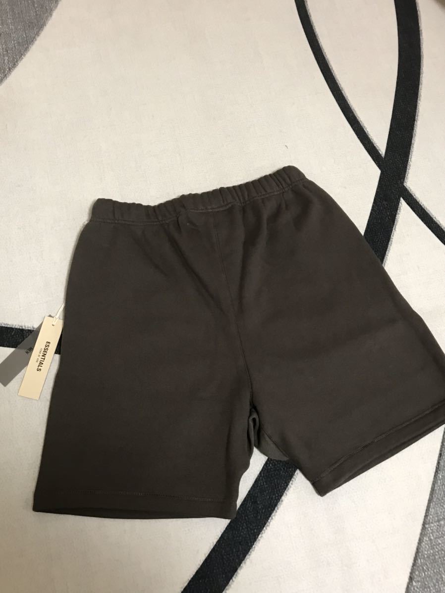 FOG Essentials ショートパンツ ダークブラウン Mサイズ | tspea.org