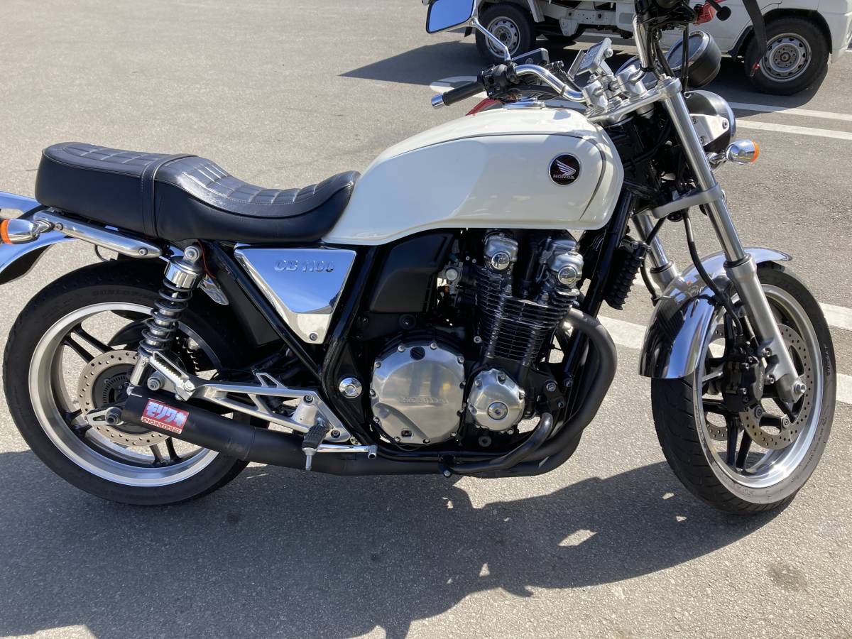 CB1100ABSグリップヒーターETCモリワキ！最新装備で安心して乗れる絶版旧車です。車検令和７年３月整備の行届いた車両です。の画像5