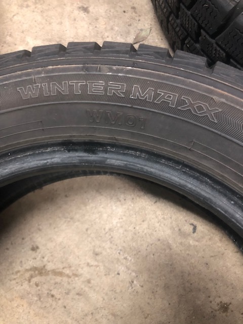 155/65R14 バリ山 引き取りOK 4本セット 2017年製 ダンロップ WINTERMAXX ワゴンR　アルト　タント　ムーブ　SG-0501061 スタッドレス 安い_画像4