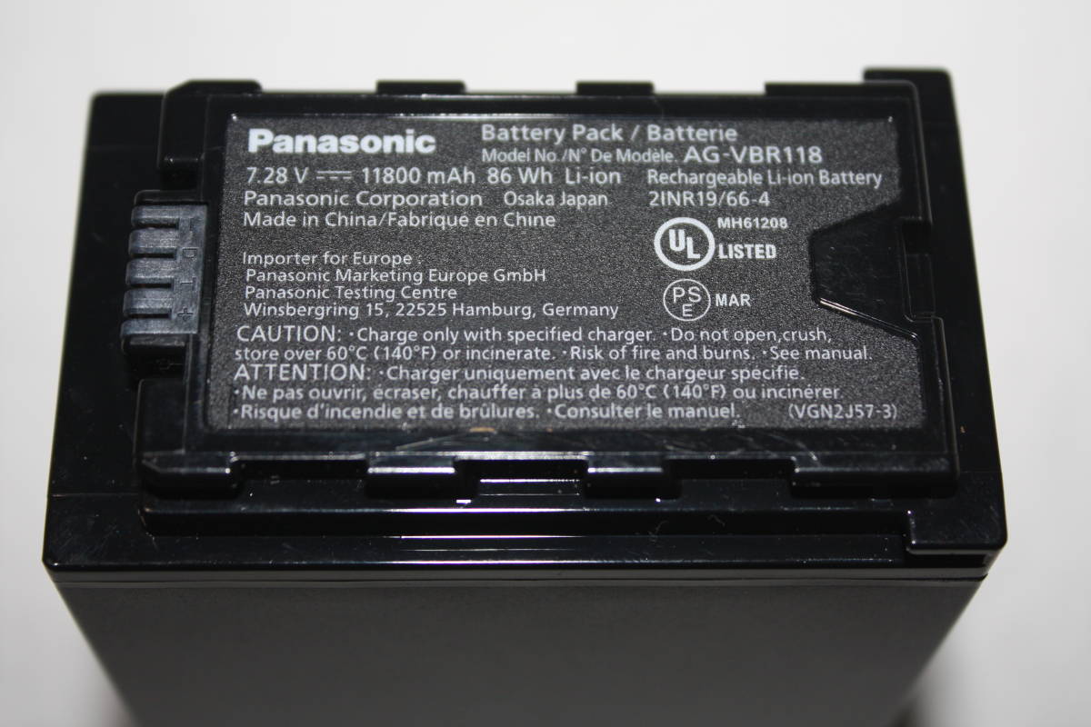 Panasonic AG-VBR118 純正品 美品 大容量バッテリー AU-EVA1、AJ Panasonic AG-VBR118 純正品 美品 大容量バッテリー AU-EVA1、AJ