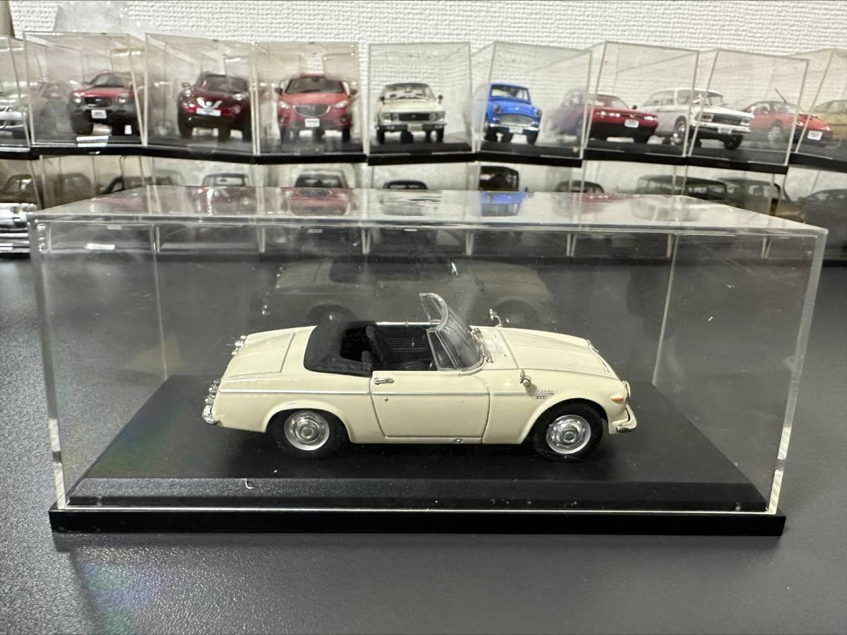 アシェット国産名車コレクション achette 1/43 Nissan fairlady 2000 1967 ☆62の画像2