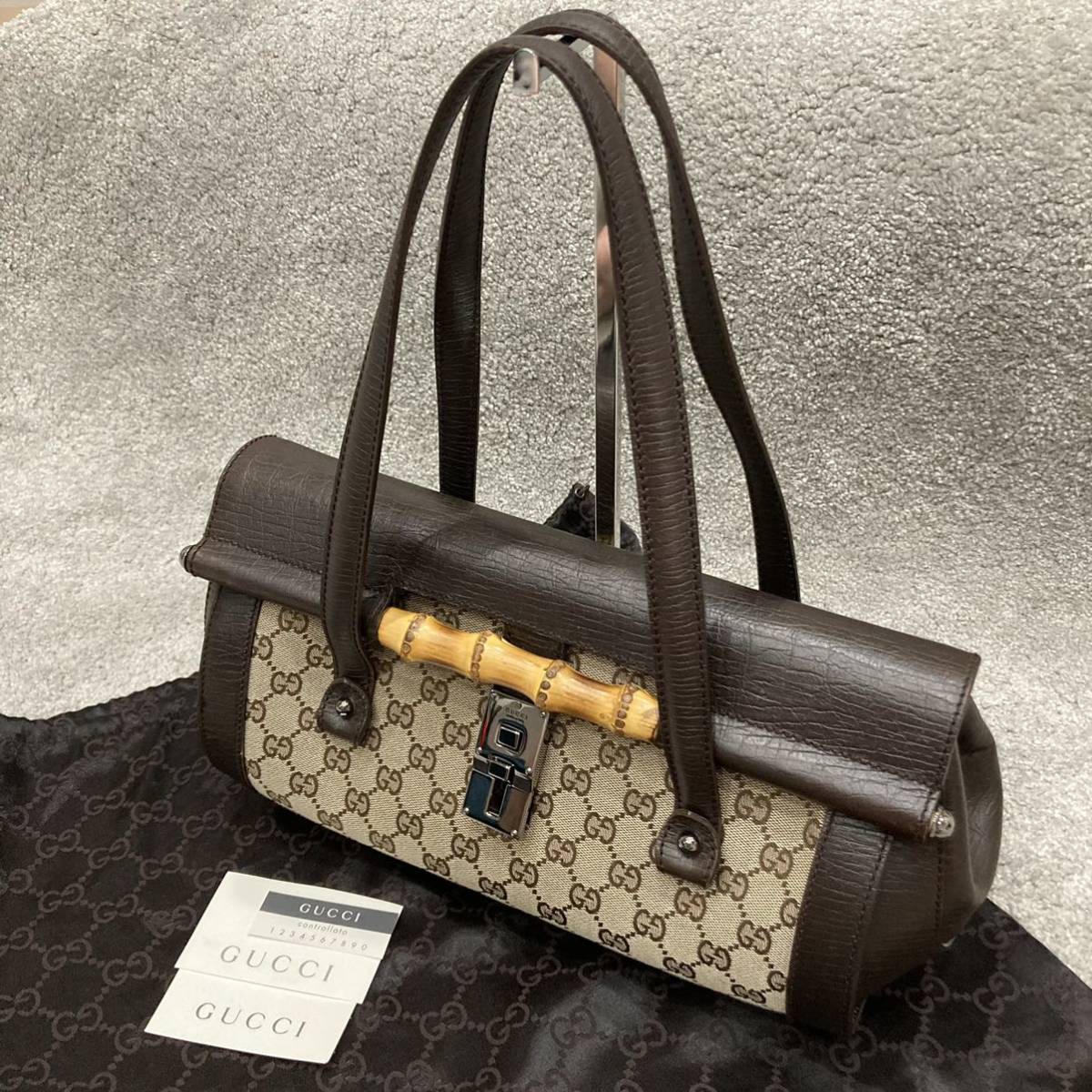 気質アップ】 大人気⭐️保存袋付き グッチ GG柄 スエード