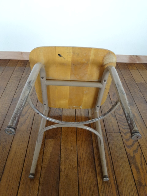 antique child chair 　アンティーク ビンテージ　子供　椅子　スクールチェア　インダストリアル　鉄脚　米国購入_画像6