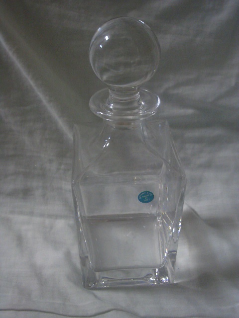 Tiffany & Co. Classic Square Crystal Decanter （新品未使用）
