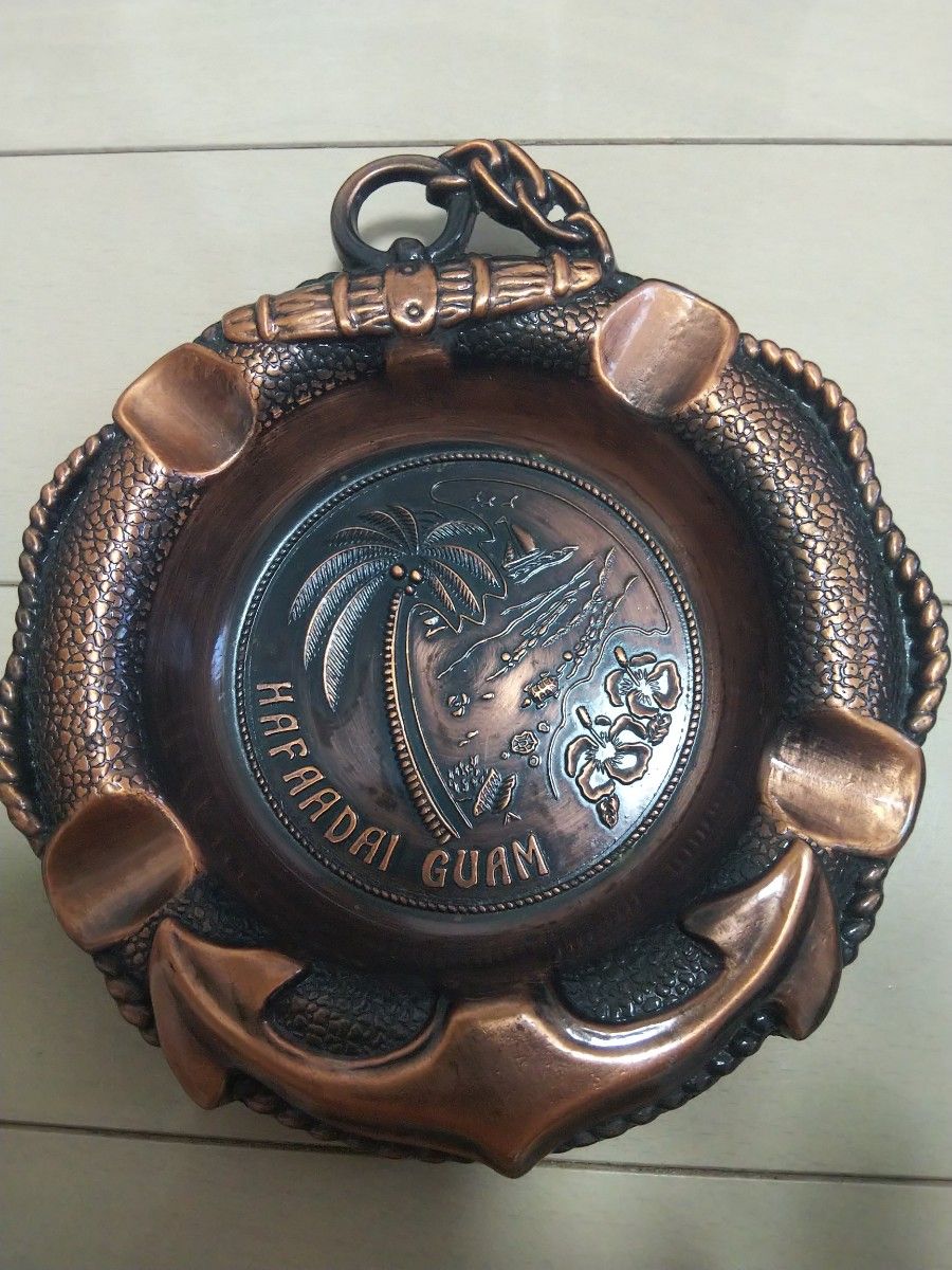 アンティークグアム灰皿 約１２cm