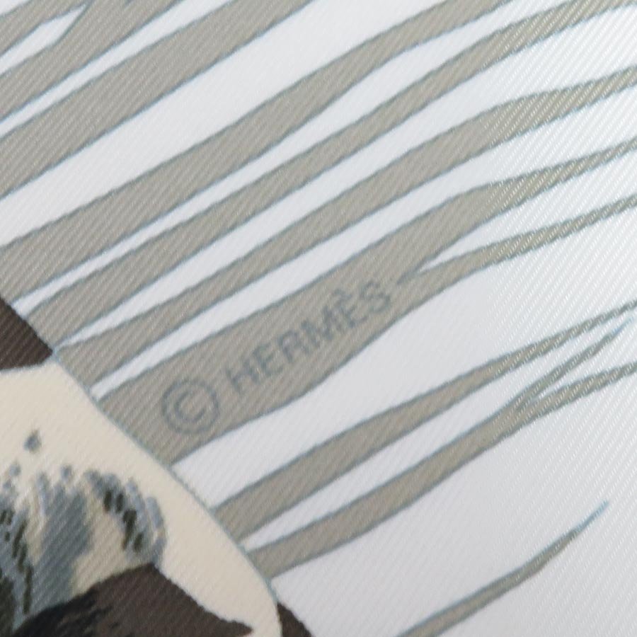 エルメス HERMES スカーフ カレ90 TURBANS DES REINES 王妃のターバン