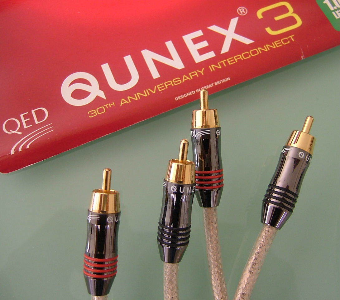 新品 貴重 30周年記念モデル QED Qunex 3 純銀コート 5N銅OFC 2 新品 貴重 30周年記念モデル QED Qunex 3 純銀コート 5N銅OFC 2