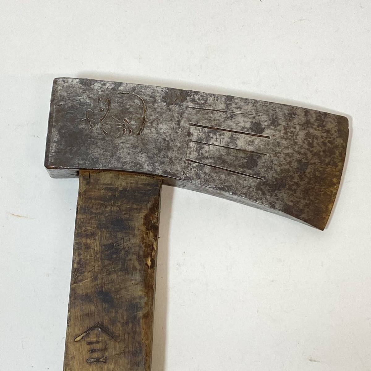 忠光 斧 マサカリ 土佐 薪割 全長820mm 刃物 金物 オノ 忠光 斧 マサカリ 土佐 薪割 全長820mm 刃物 金物 オノ