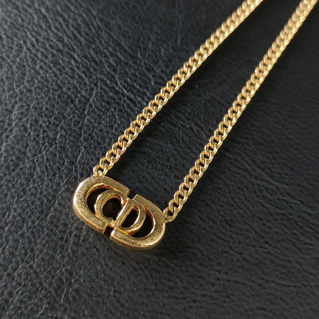 低価格 【美品】Dior ディオール ネックレス ゴールド CDロゴチャーム