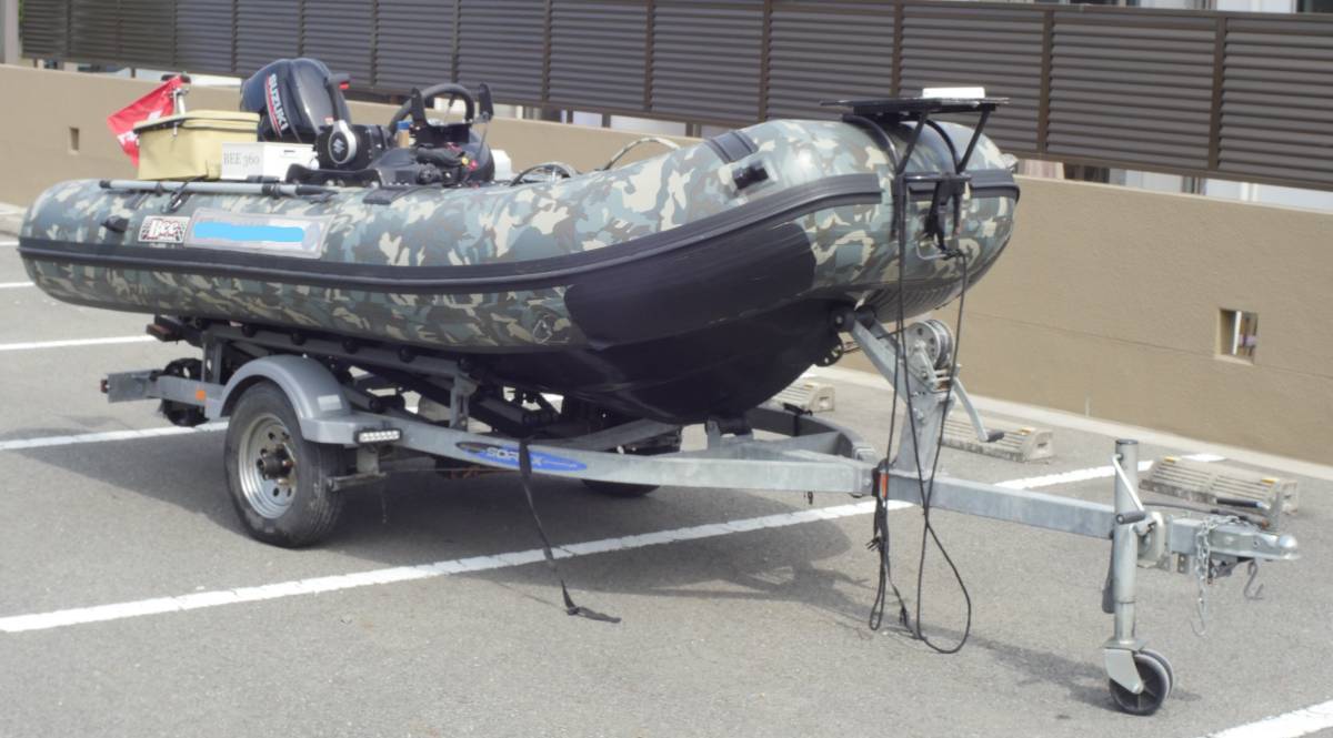 「半年使用 秋田県 BeeBoat RIB360 トレーラブルボート センターコンソール トレーラー付き スズキDF20 絶好調 美艇(船検付き)」の画像1
