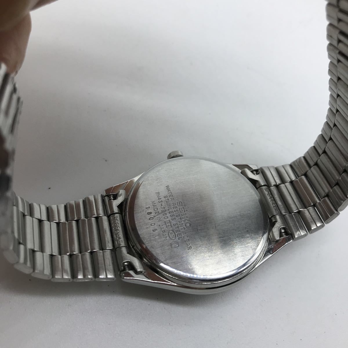 SEIKO SPIRIT Seiko Spirit 7N43-7B60 day date men's wristwatch operation goods silver 