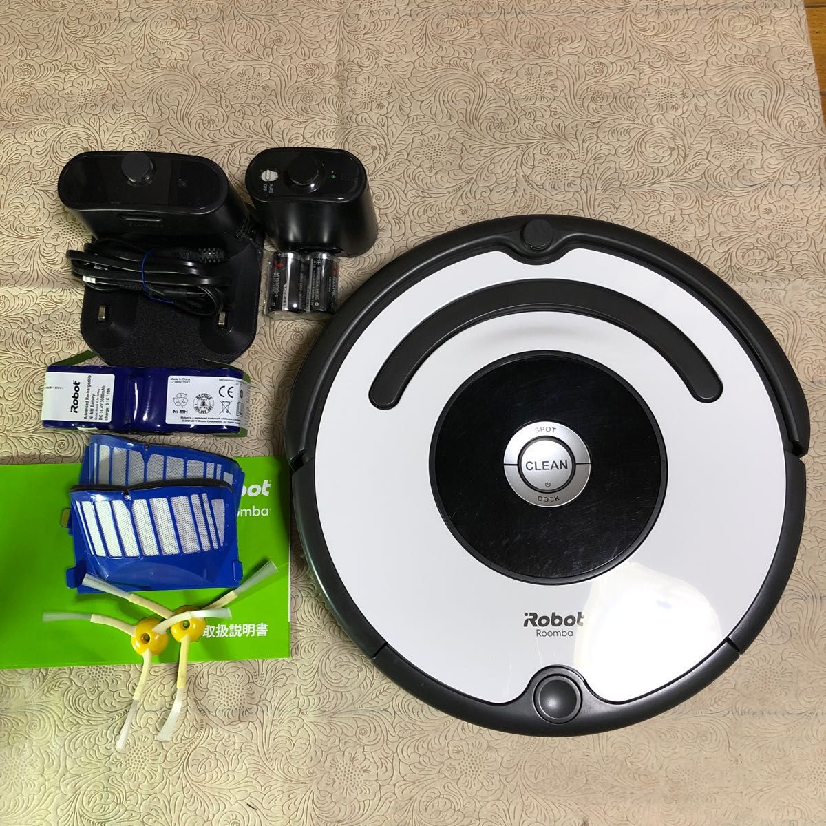 IROBOT ルンバ 871 箱、説明書、新しいフィルター付き - 東京都の家具 IROBOT ルンバ 871 箱、説明書、新しいフィルター付き - 東京都の家具