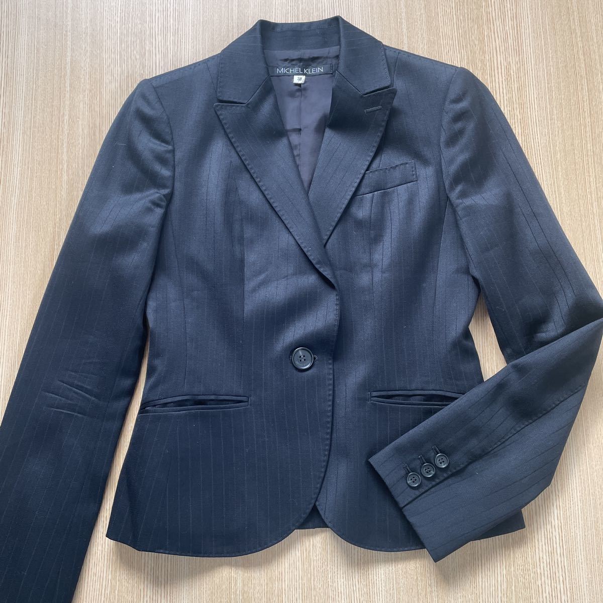  Michel Klein silk . beautiful lustre jacket suit size 38 stripe pattern black Michaelklan lady's size 38 for women cupra 